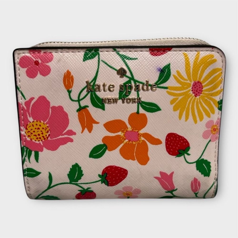 Kate Spade New York Pink Floral Zip Wallet
